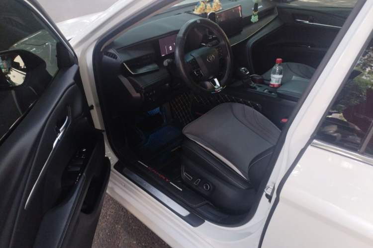 Used Toyota Camry 2024 2.0 GVP Luxury Edition Driver Seat
