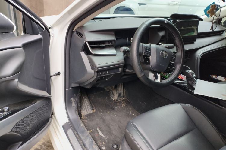 Used Toyota Camry 2024 Dual-Motor 2.0 HG Premium Edition Driver Seat