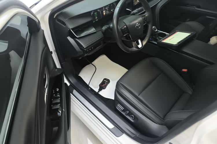 Used Toyota Camry 2024 Dual-Motor 2.0 HG Premium Edition Driver Seat
