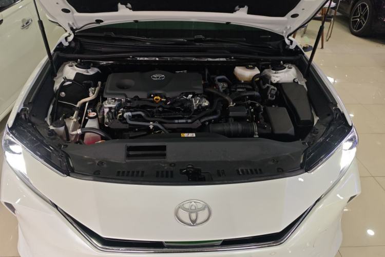 Used Toyota Camry 2024 Dual-Engine 2.5HG Prestige Edition Engine Bay
