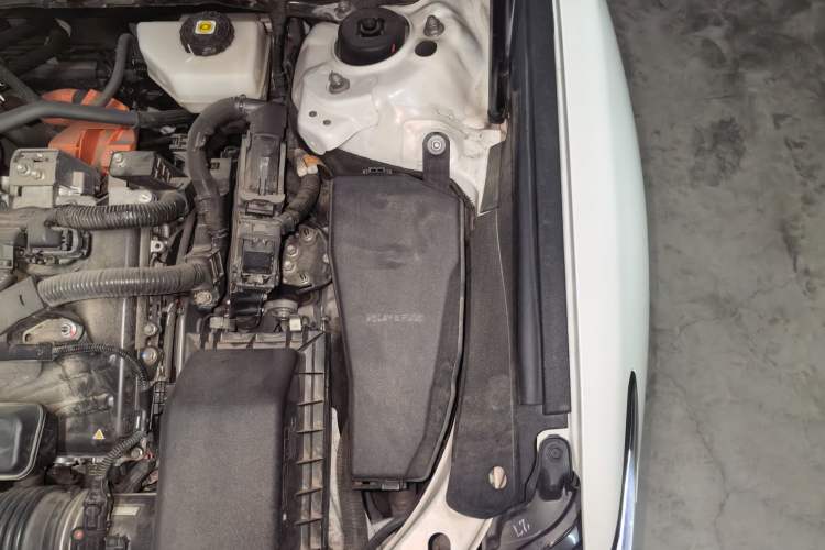 Used Toyota Camry 2024 Dual-Motor 2.0HS Sport Edition Engine Bay Left