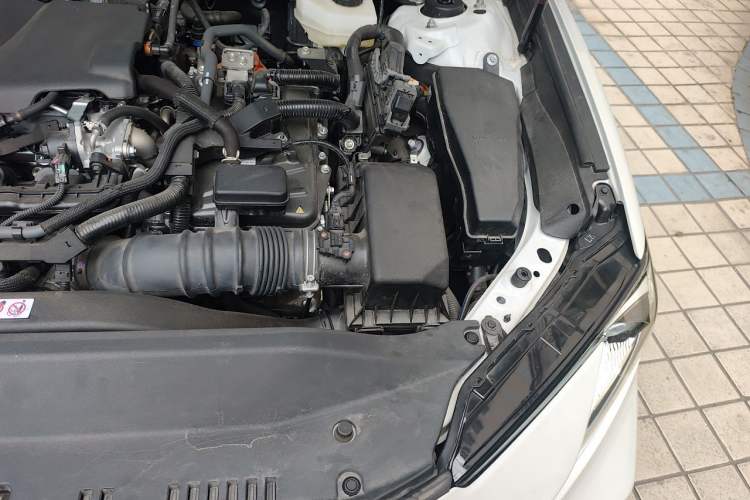 Used Toyota Camry 2024 Dual-Engine 2.5HG Prestige Edition Engine Bay Left