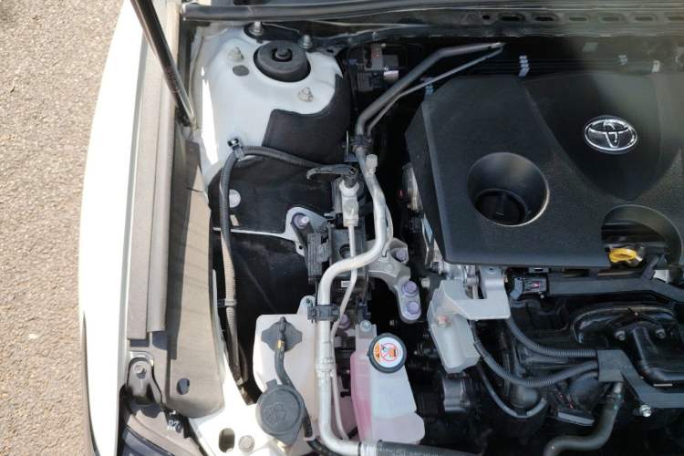 Used Toyota Camry 2024 Dual-Motor 2.0 HXS Sport Plus Edition Engine Bay Right