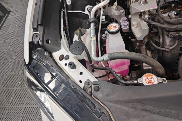 Used Toyota Camry 2024 Dual-Motor 2.0 HXS Sport Plus Edition Engine Bay Right