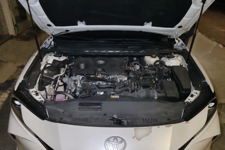 Used Toyota Camry 2024 Dual-Motor 2.0 HGVP Luxury Edition Engine Bay