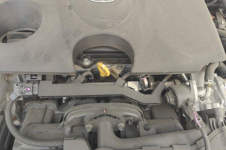 Used Toyota Camry 2024 Dual-Motor 2.0HS Sport Edition Engine Bay