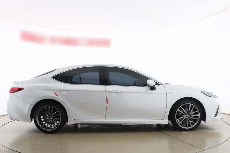 Used Toyota Camry 2024 Dual-Motor 2.0 HXS Sport Plus Edition Exterior 3