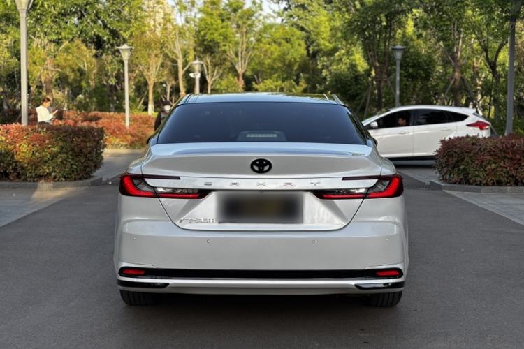 Used Toyota Camry 2024 2.0 GVP Luxury Edition Exterior 4