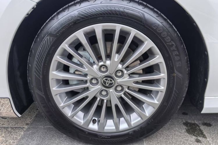 Used Toyota Camry 2024 Dual-Motor 2.0 HGVP Luxury Edition Exterior 5