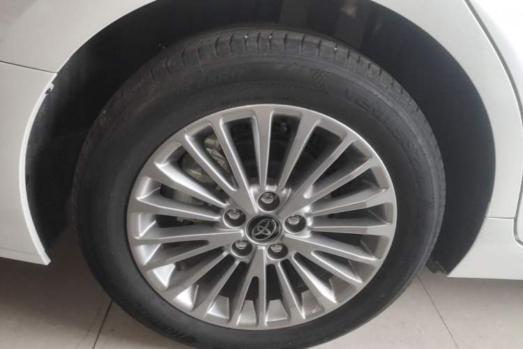 Used Toyota Camry 2024 2.0E Elite Edition Exterior 5
