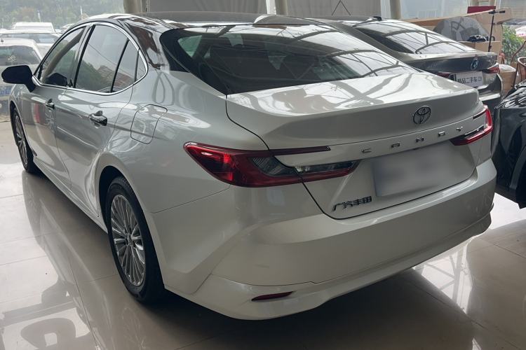Used Toyota Camry 2024 2.0 GVP Luxury Edition Exterior 6