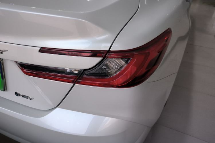 Used Toyota Camry 2024 Dual-Motor 2.0 HGVP Luxury Edition Exterior 6