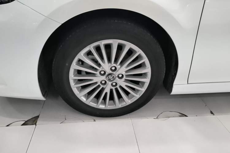 Used Toyota Camry 2024 Dual-Motor 2.0 HGVP Luxury Edition Exterior 7