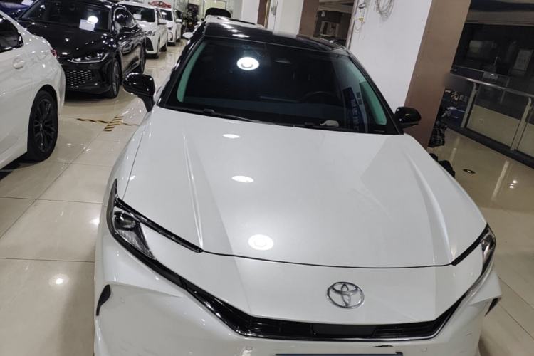 Used Toyota Camry 2024 Dual-Motor 2.0 HG Premium Edition Front
