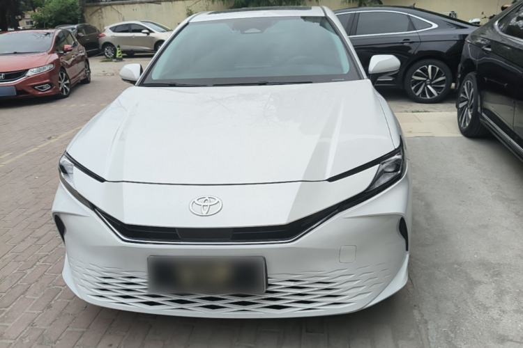 Used Toyota Camry 2024 2.0 GVP Luxury Edition Front