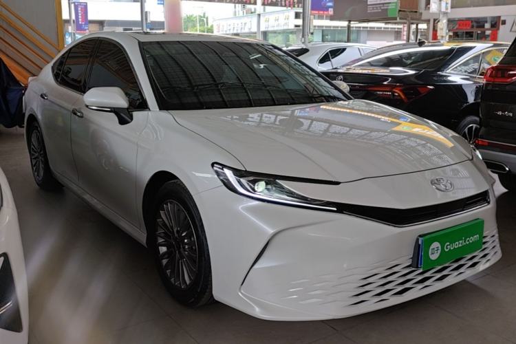 Used Toyota Camry 2024 2.0 GVP Luxury Edition Front Right 45 Deg