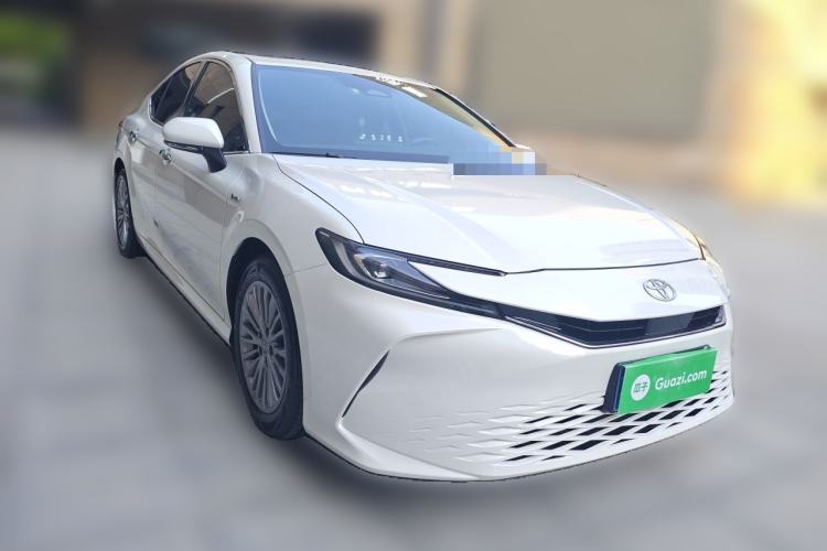 Used Toyota Camry 2024 Dual-Motor 2.0 HGVP Luxury Edition Front Right 45 Deg