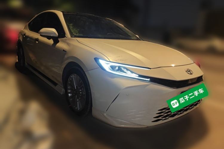 Used Toyota Camry 2024 2.0G Prestige Edition Front Right 45 Deg