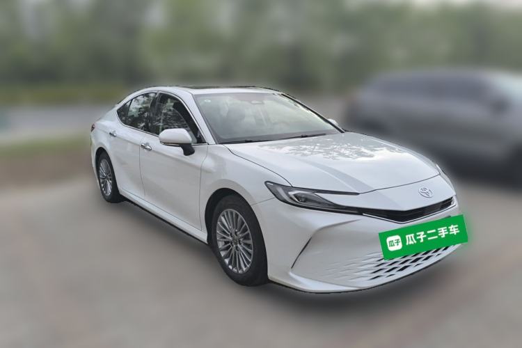 Used Toyota Camry 2024 2.0 GVP Luxury Edition Front Right 45 Deg