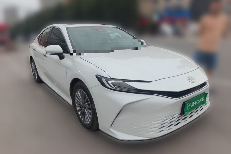 Used Toyota Camry 2024 2.0 GVP Luxury Edition Front Right 45 Deg