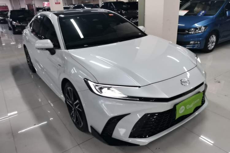 Used Toyota Camry 2024 Dual-Motor 2.0HS Sport Edition Front Right 45 Deg