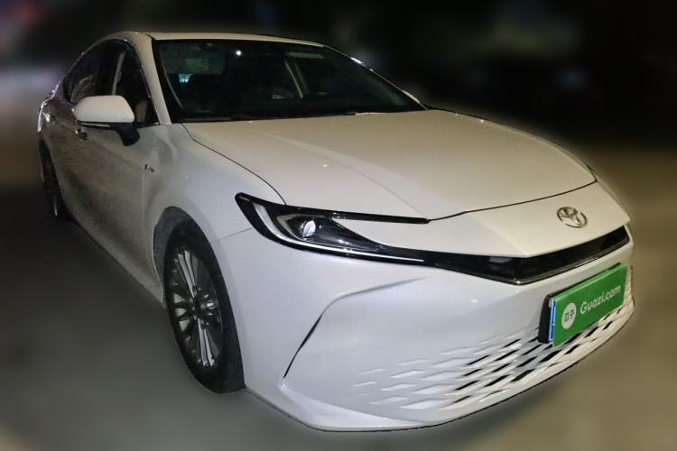 Used Toyota Camry 2024 Dual-Motor 2.0 HGVP Luxury Edition Front Right 45 Deg
