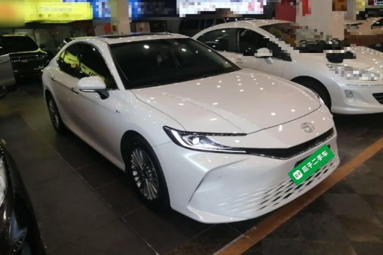 Used Toyota Camry 2024 Dual-Motor 2.0 HGVP Luxury Edition Front Right 45 Deg