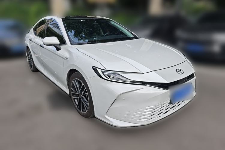 Used Toyota Camry 2024 Dual-Motor 2.0 HG Premium Edition Front Right 45 Deg