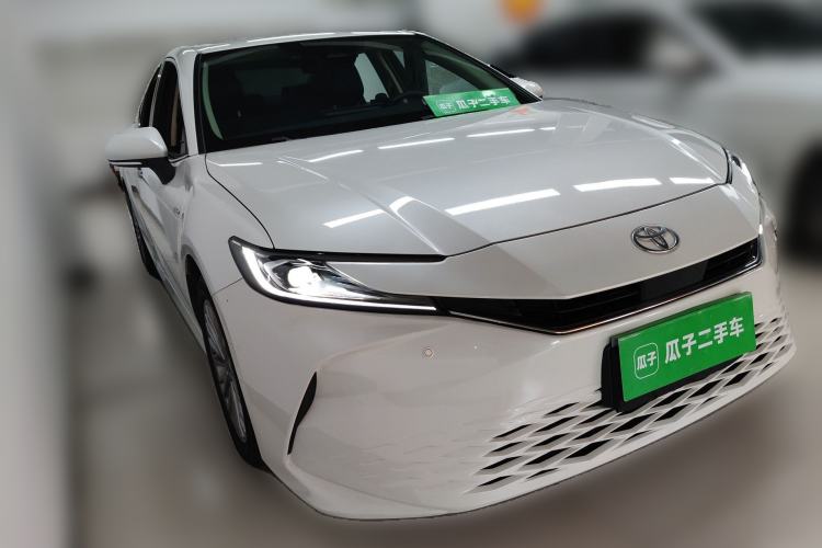 Used Toyota Camry 2024 Dual-Motor 2.0 HGVP Luxury Edition Front Right 45 Deg