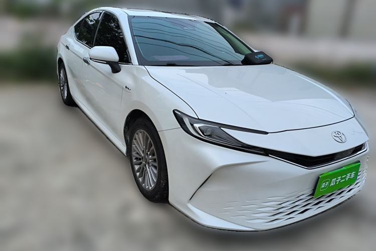 Used Toyota Camry 2024 Dual-Motor 2.0 HGVP Luxury Edition Front Right 45 Deg
