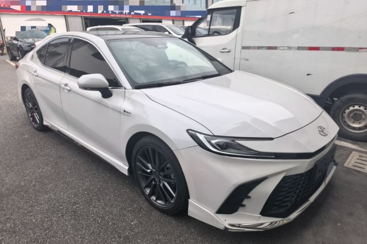 Used Toyota Camry 2024 Dual-Motor 2.0 HXS Sport Plus Edition Front Right 45 Deg