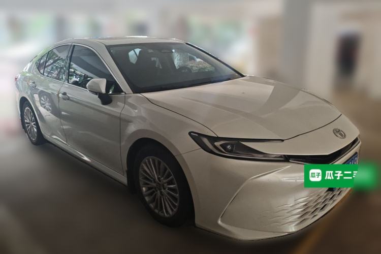 Used Toyota Camry 2024 2.0E Elite Edition Front Right 45 Deg
