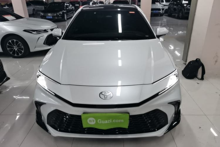 Used Toyota Camry 2024 Dual-Motor 2.0HS Sport Edition Front