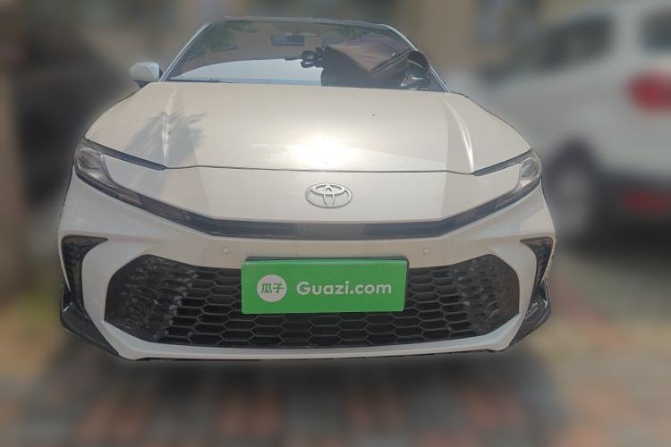 Used Toyota Camry 2024 Dual-Motor 2.0HS Sport Edition Front