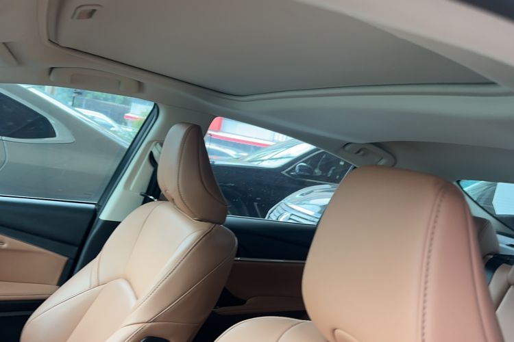 Used Toyota Camry 2024 2.0 GVP Luxury Edition Headliner