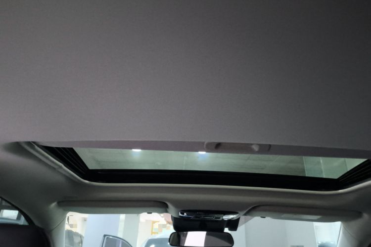 Used Toyota Camry 2024 Dual-Motor 2.0 HGVP Luxury Edition Headliner