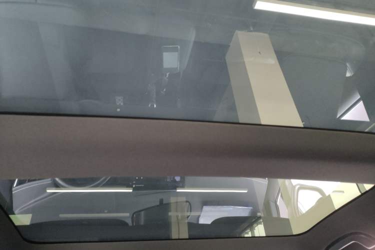 Used Toyota Camry 2024 Dual-Motor 2.0HS Sport Edition Headliner