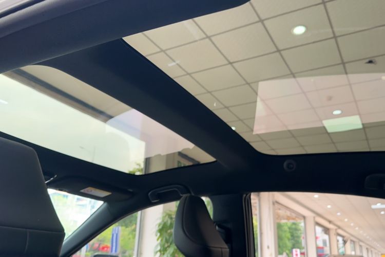 Used Toyota Camry 2024 2.0S Sport Edition Headliner