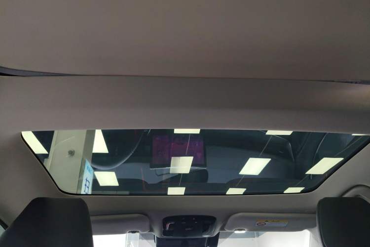 Used Toyota Camry 2024 Dual-Motor 2.0 HG Premium Edition Headliner