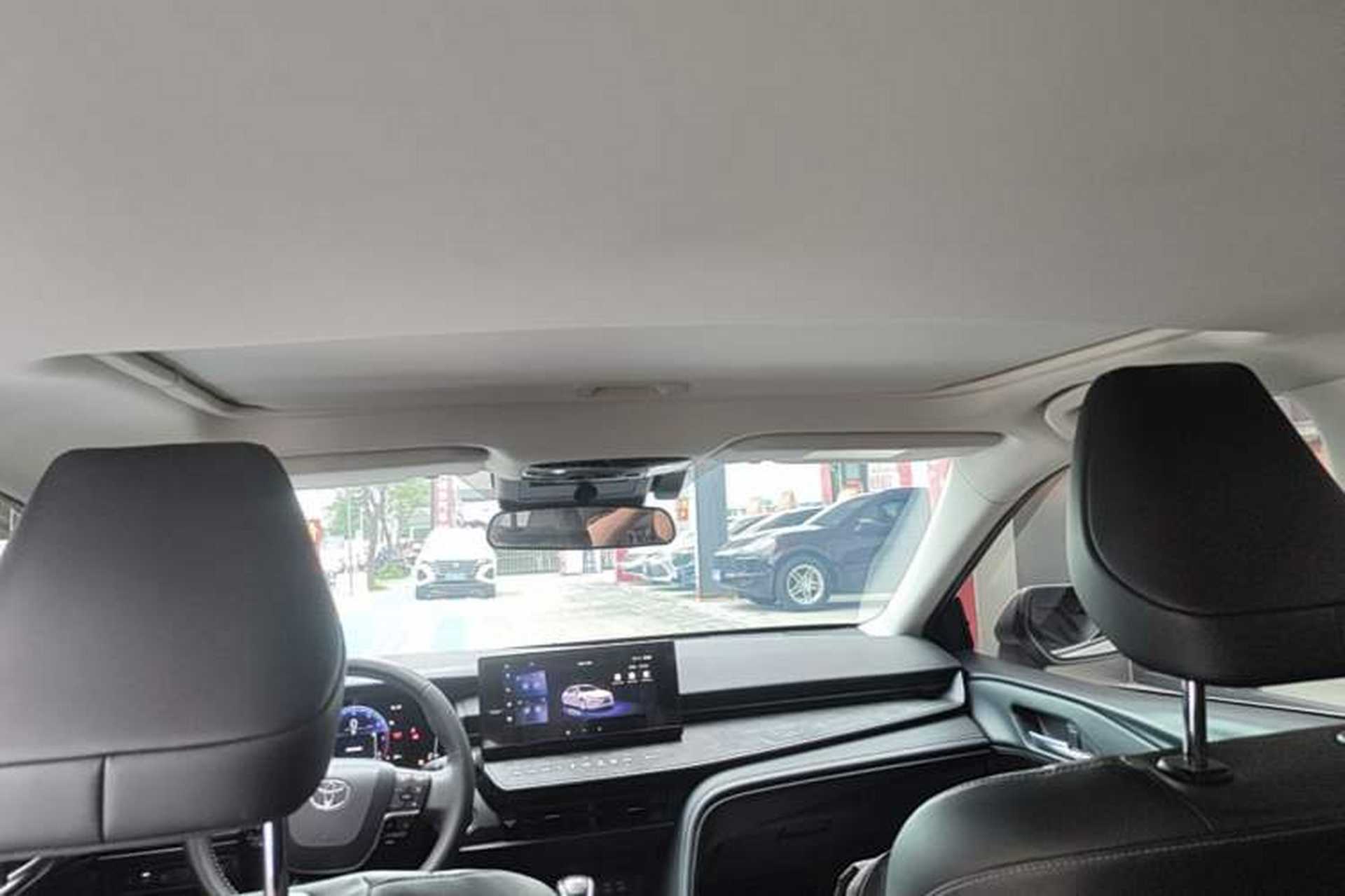 Used Toyota Camry 2024 2.0 GVP Luxury Edition Headliner
