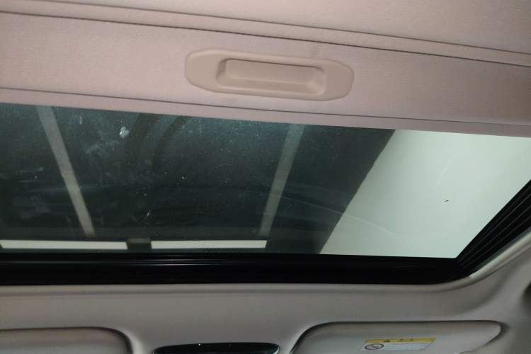 Used Toyota Camry 2024 Dual-Motor 2.0 HGVP Luxury Edition Headliner