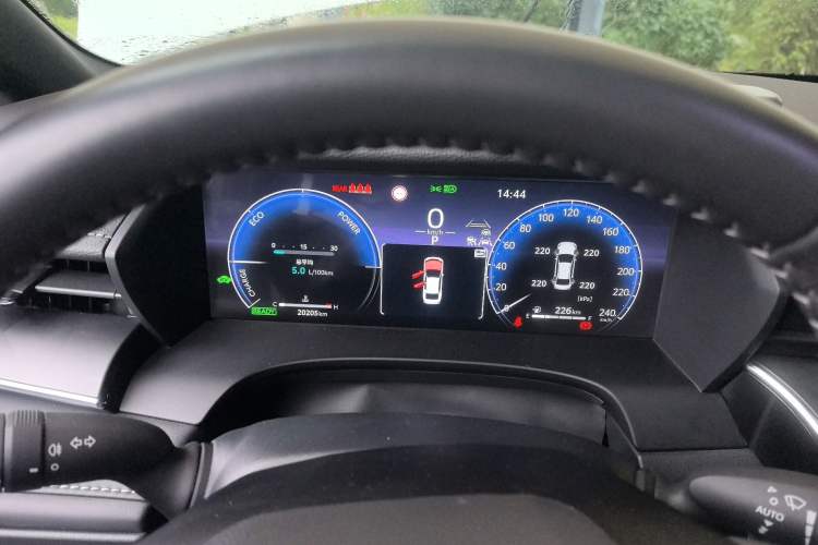 Used Toyota Camry 2024 Dual-Motor 2.0 HXS Sport Plus Edition Instrument Cluster