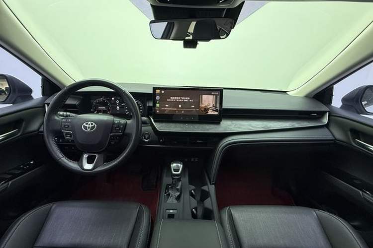 Used Toyota Camry 2024 Dual-Engine 2.5HG Prestige Edition Interior 1