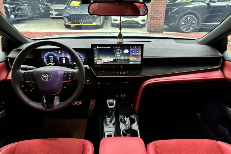 Used Toyota Camry 2024 Dual-Motor 2.0 HXS Sport Plus Edition Interior 1