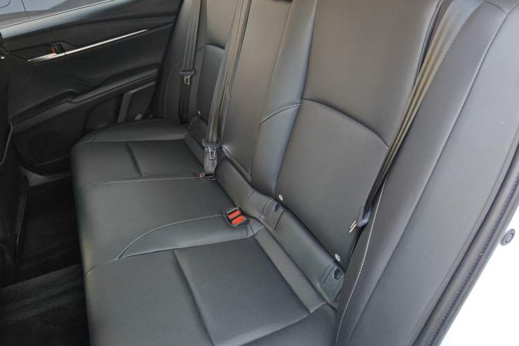 Used Toyota Camry 2024 Dual-Motor 2.0 HGVP Luxury Edition Interior 4