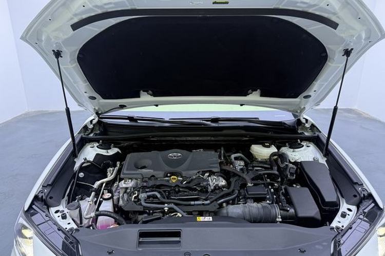 Used Toyota Camry 2024 Dual-Engine 2.5HG Prestige Edition Interior 7