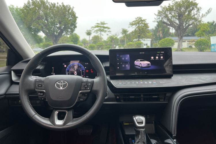 Used Toyota Camry 2024 2.0 GVP Luxury Edition Interior 7