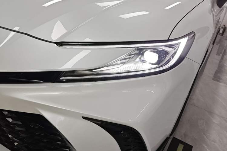 Used Toyota Camry 2024 2.0S Sport Edition Left Front Headlight