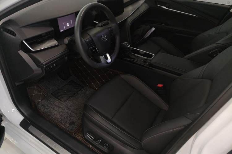 Used Toyota Camry 2024 Dual-Motor 2.0 HGVP Luxury Edition Left Front Seat