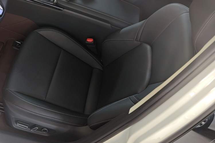 Used Toyota Camry 2024 2.0 GVP Luxury Edition Left Front Seat